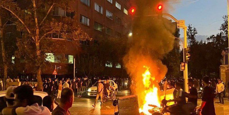 دعوت تشکل‌های ایثارگران برای حضور در تجمع مقابل سفارت آلمان