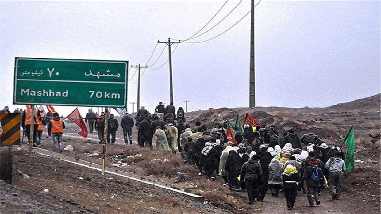 خدمات رایگان به ۶۰۰ هزار زائر پیاده در مشهد