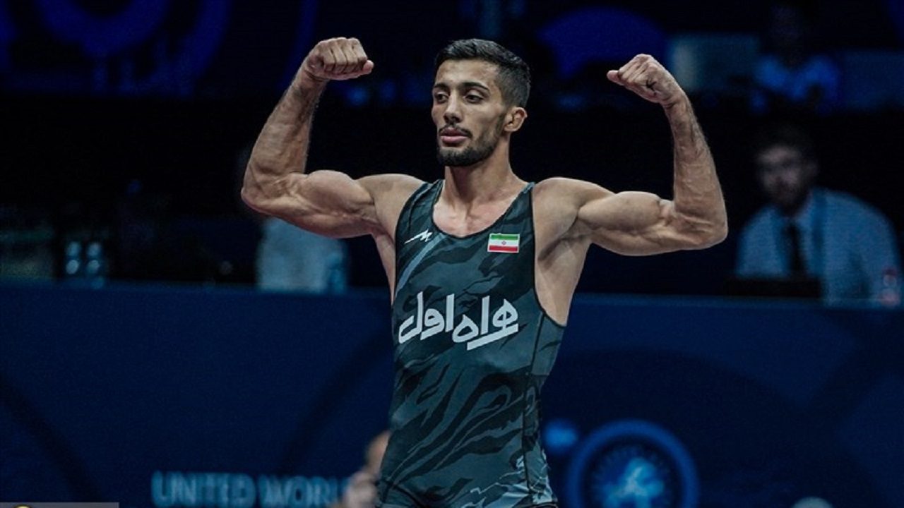 کشتی گیران صرب بدون وزن کشی مسابقه دادند!