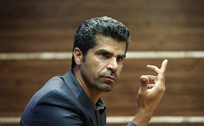 از نظر بودجه در مضیقهایم / اگر به عقب برگردم باز ریاست فدراسیون تکواندو را قبول میکنم/ شاید چند سال آینده وزیر شوم!