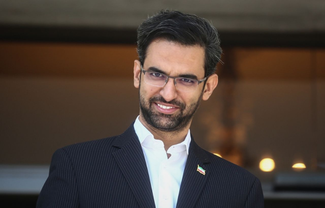 فیلم/ سنگ تمام BBC برای آذری جهرمی