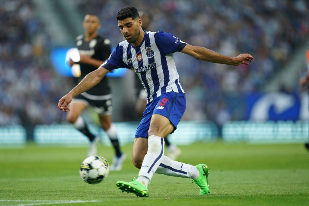 پیشنهاد ۲۵ میلیون یورویی چلسی به طارمی و تهدید سرمربی پورتو!