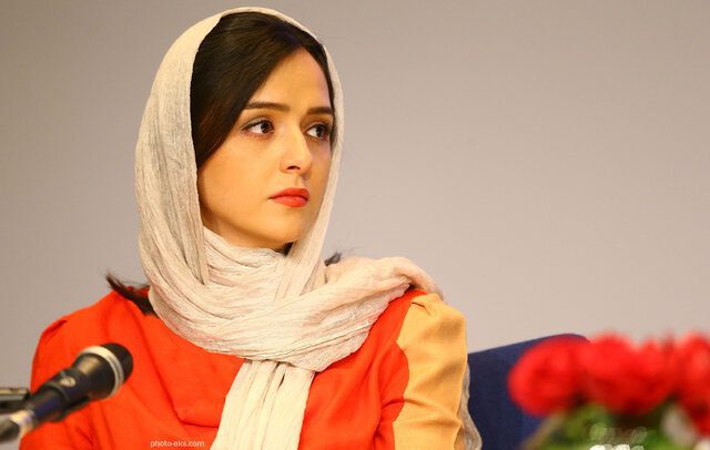 بلافاصله بعد از بازداشت ترانه علیدوستی، صفحه او را از دسترس خارج کرد