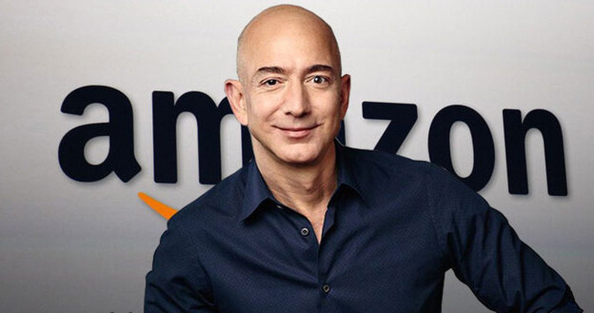 ثروتمندترین فرد جهان مدیریت آمازون را کنار گذاشت