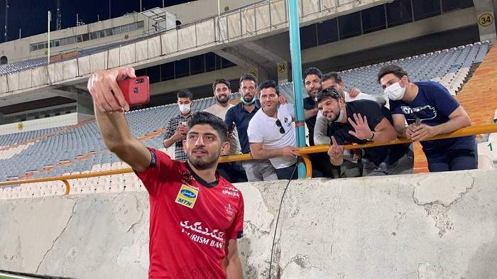 تماشاگران پرسپولیس در بازی «مثلاً» بدون تماشاگر! +عکس