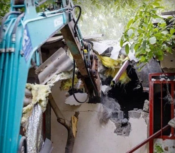 دروغ اینترنشنال درباره خانهباغ خانواده الناز رکابی