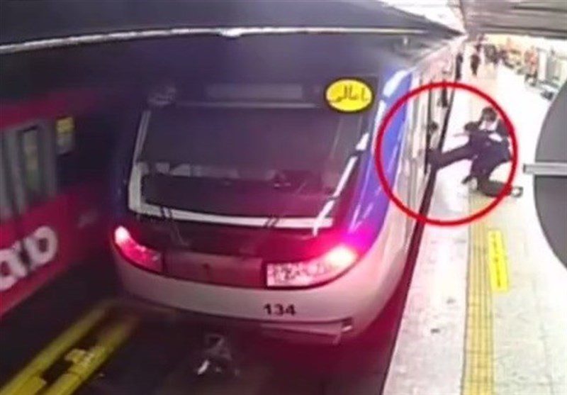 آرمیتا گراوند چگونه در مترو دچار سانحه شد؟