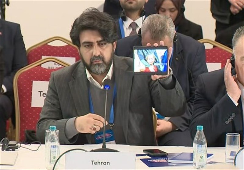 نمایش تصاویر کودکان شهید فلسطینی در اجلاس استانبول