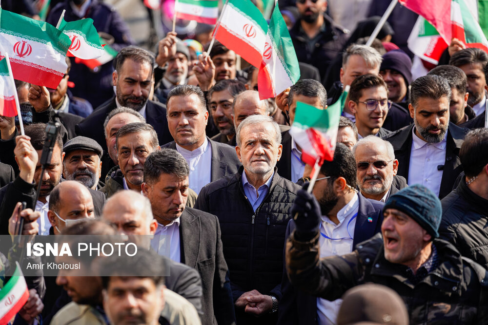عکس/حضور مسئولین در چهل و ششمین راهپیمایی ۲۲ بهمن – تهران
