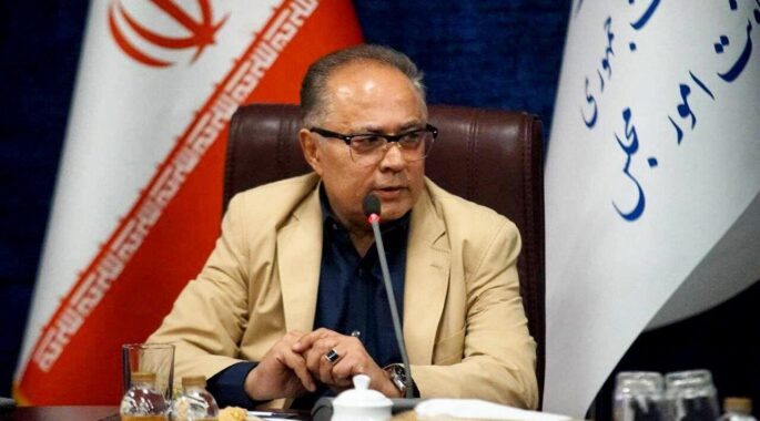 «شهرام دبیری»، معاون پارلمانی پزشکیان در روزهای منتهی به ‌استیضاح همتی⁩ سرگرم چه بود؟!