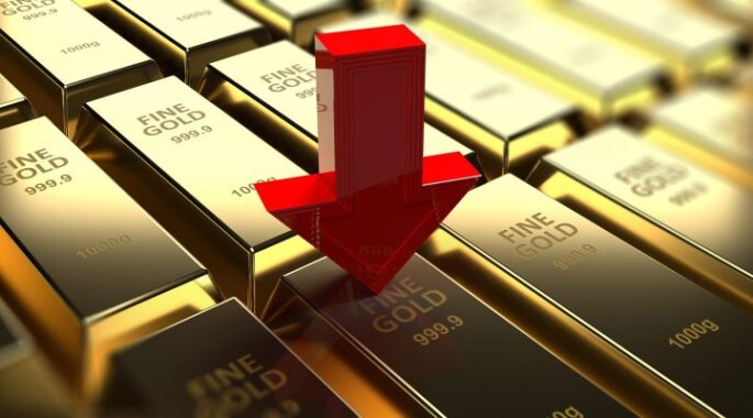 سقوط غیر منتظره قیمت طلا؛ کاهش بیشتر در راه است؟