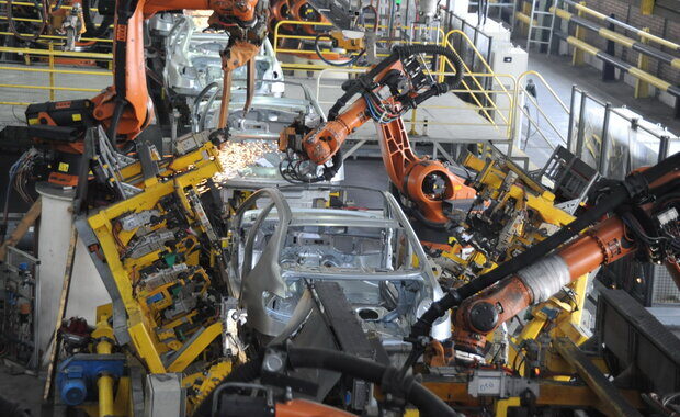 نامه قطعه‌سازان به وزیر صمت درباره توقف خطوط تولید