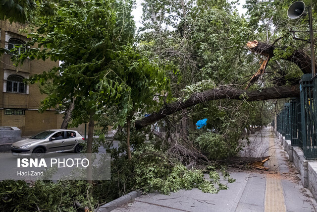 طوفان‌ تهران «قرمز» بود یا «نارنجی»؟