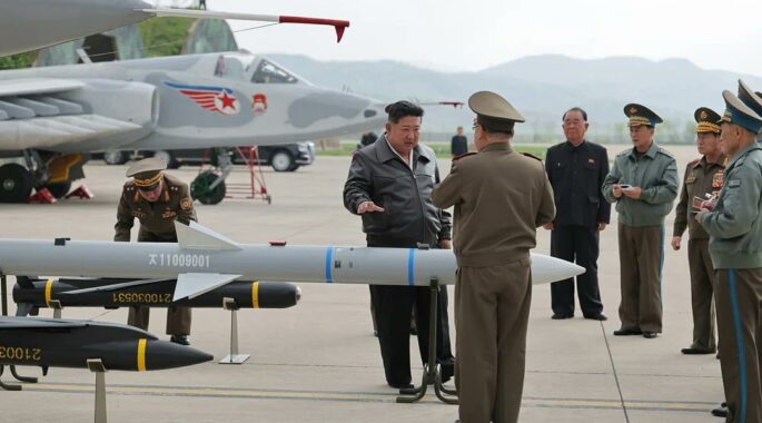 تصاویر موشک جدید کره شمالی