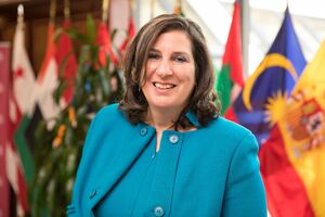 ربع پهلوی به آغوش تجزیه‌طلبان بازگشت/ همکاری یک گروهک ضدانقلاب با مامور عالی رتبه تجزیه ایران!