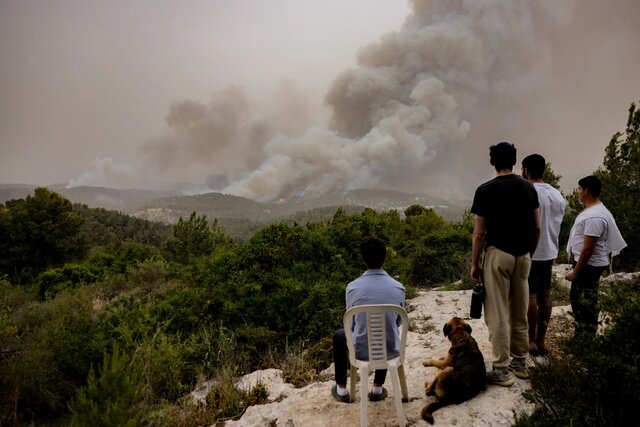 ناتوانی تلآویو در مهار آتشسوزیها؛ هزاران شهرکنشین آواره شدند