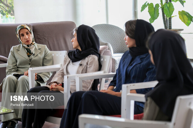 با آتنا مهناز و بهاره؛ ۳ زن تاریخ‌ساز اتاق VAR