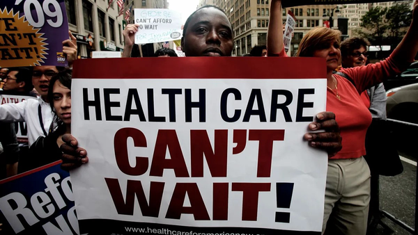 مردم آمریکا: پولمان را صرف جنگ می‌کنید و از سلامتمان غافلید