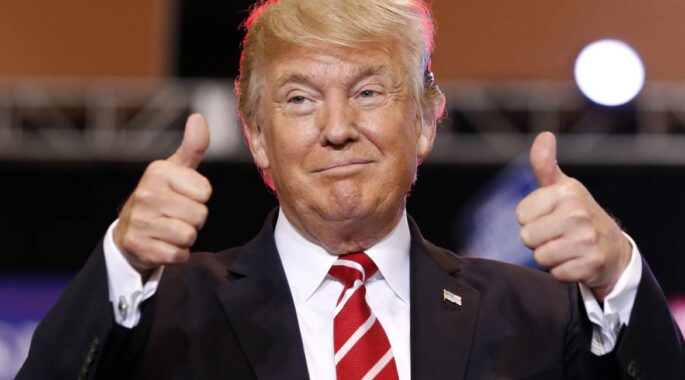 اصرار عجیب اصلاح طلبان برای بزک باند ترامپ