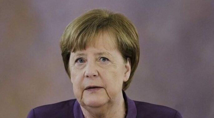 مرکل: اروپا در خطر نابودی است