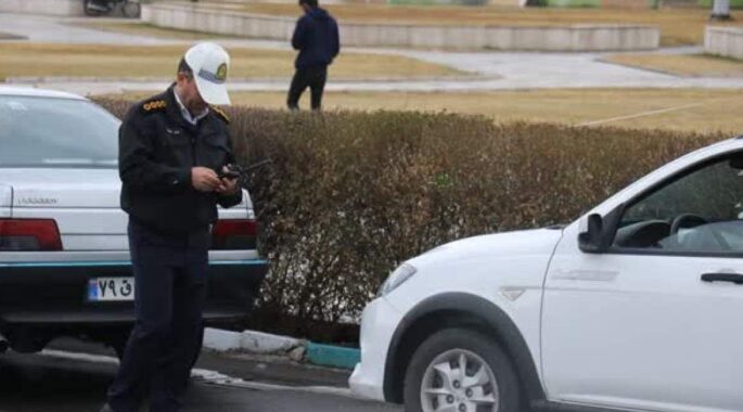 دوبله پارک کنید توقیف می‌شوید