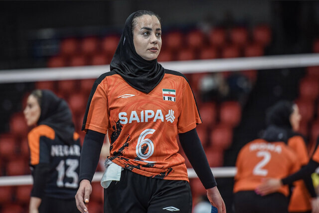 گلایه‌های کاپیتان سابق تیم ملی والیبال زنان:”هیچکس از موفقیت ما خوشحال نمی‌شود”