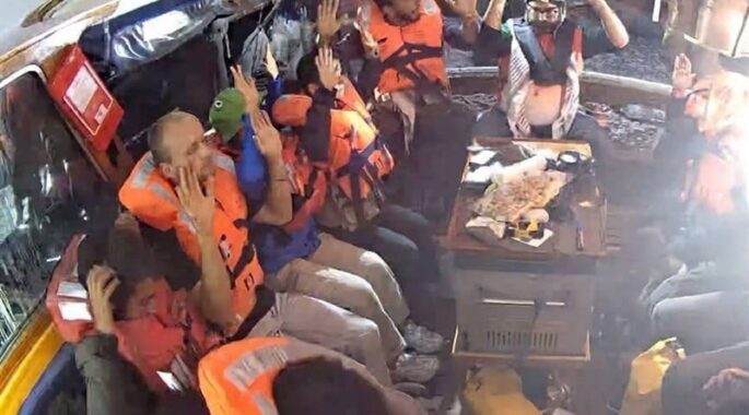 حمله اشغالگران به کشتی «مادلین» دزدی دریایی آشکار است