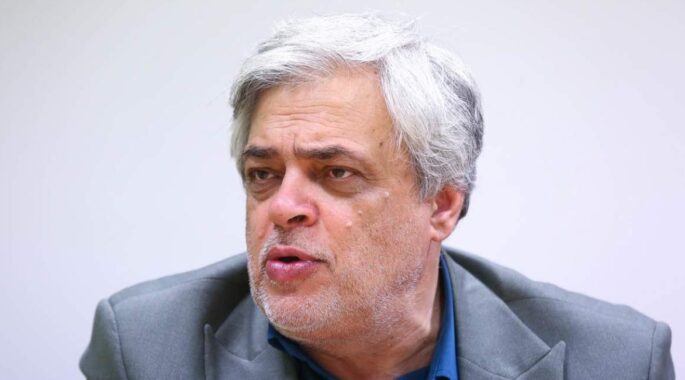 عضو شورای اطلاع رسانی دولت: آمریکا و اسرائیل دو کشور جدا هستند!