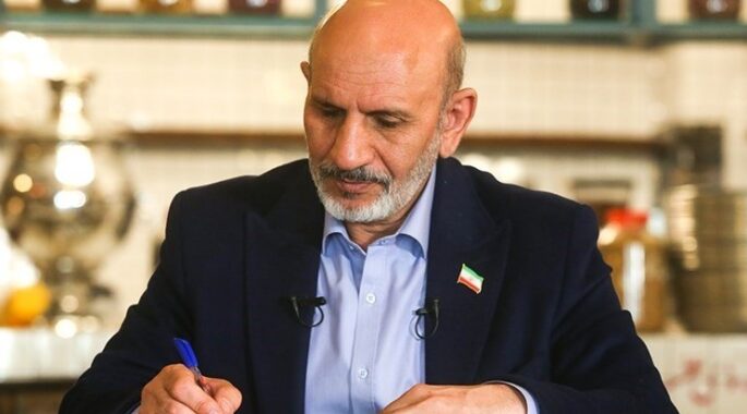 فیلم/ حکیم خیراندیش | فواید دادن عسل طبیعی به نوزادان