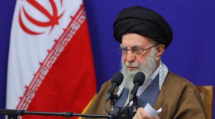 رهبر معظم انقلاب: علامه نائینی فقیهی نوآور و بنیان‌گذار اندیشه سیاسی در حوزه نجف بود