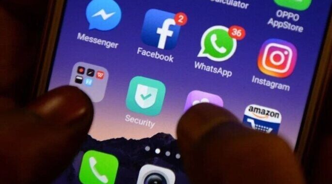 غلامی: فضای مجازی در ایران جدی گرفته نمی‌شود / وابستگی کاربران به فیلترشکن‌ها زنگ خطر حکمرانی دیجیتال است