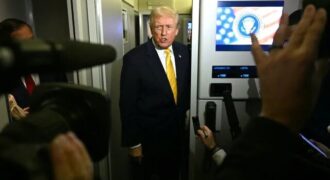 رئیس جمهور آمریکا: مسیر درگیری اوکراین به نفع روسیه پیش می‌رود