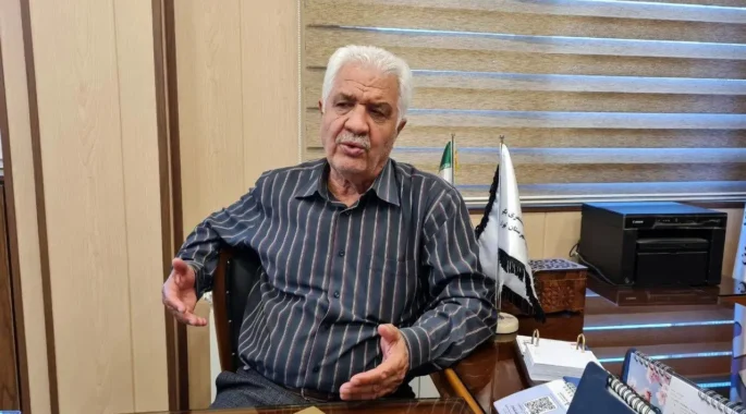 بیمه تکمیلی بازنشستگان تأمین اجتماعی متوقف شد؛ بازنشستگان از مراجعه به مراکز خصوصی خودداری کنند