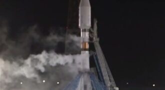 سه ماهواره ایرانی با پرتاب سایوز به مدار لئو رفتند