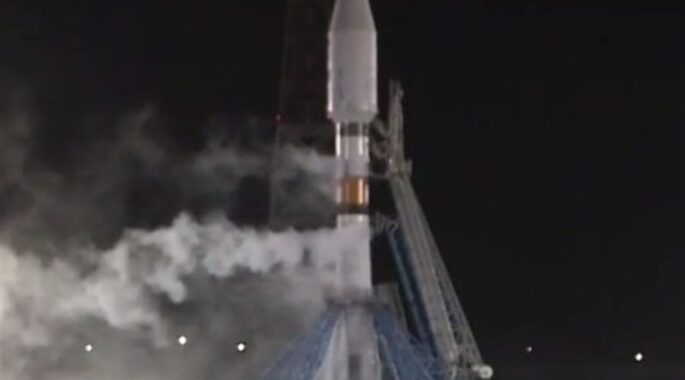 سه ماهواره ایرانی با پرتاب سایوز به مدار لئو رفتند