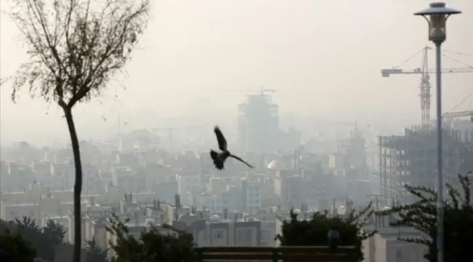 هشدار نارنجی آلودگی هوا و هشدار زرد بارش برف و باران در چند استان