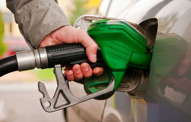 روشن شدن تکلیف سهمیه بنزین تاکسی‌های اینترنتی/اختصاص عایدی بنزین سه نرخی به معیشت مردم و کالابرگ