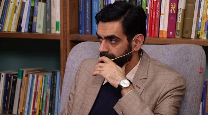  ۴ مانع اثرگذاری در نظم جدید جهانی/ آگاهی از تحولات و پشتیبانی مردم، ۲ مزیت تاریخی ایران