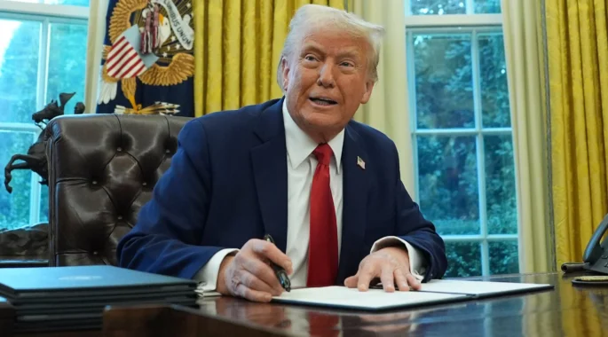 ترامپ از اخراج صدها هزار کارمند فدرال تا تهدید به «محو ایران» و اصرار بر اشغال گرینلند