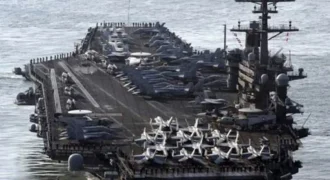 ترامپ در نقش فرعون؛ لشکری که با پای خودش به دریا می‌رود