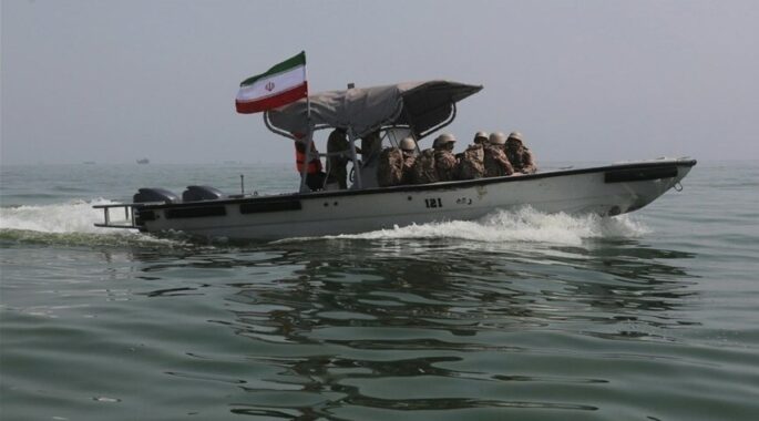 بازتاب جهانی رزمایش سپاه در تنگه هرمز؛ آزمایش نخستین نسخه دریایی موشک «صیاد–۳»