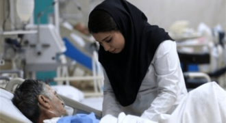 پرداخت حقوق کادر درمان آغاز شد!