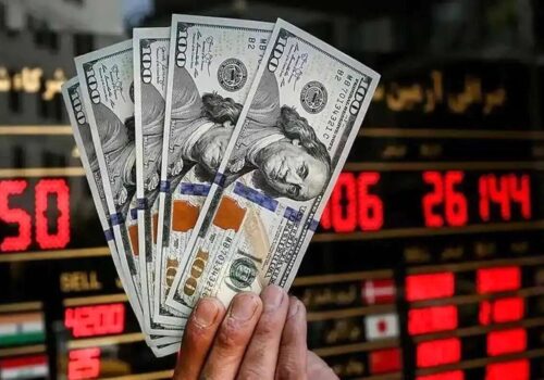 بازگشایی اینترنت، قیمت دلار را بالا میبرد!