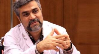 فیلم/ روایت نحوه درمان رهبر انقلاب در روز اول جنگ توسط رئیس مرکز روابط عمومی و اطلاع رسانی وزارت بهداشت