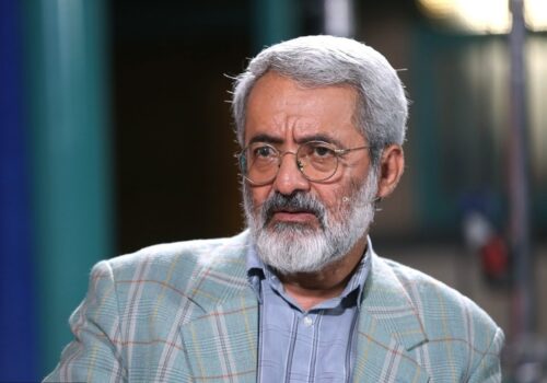 بهترین منبع شناخت رهبر معظم انقلاب چیست؟